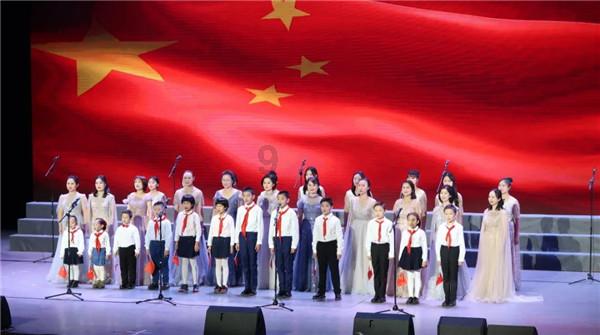 女儿在家太开放了怎么办游戏画面